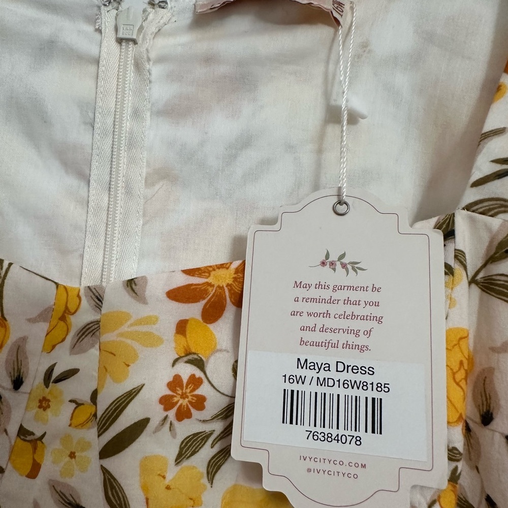 Ivy City Co Maya dress Yellow and Cream Floral Long Sleeve Dress - Picture 2 of 2